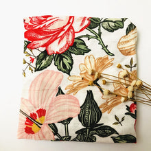 Load image into Gallery viewer, 60*60cm Muslin Bamboo Cotton Baby Blanket Baby Newborn Blankets Newborn Swaddle Wrap Burp Cloths Towel Pielucha dropshipping